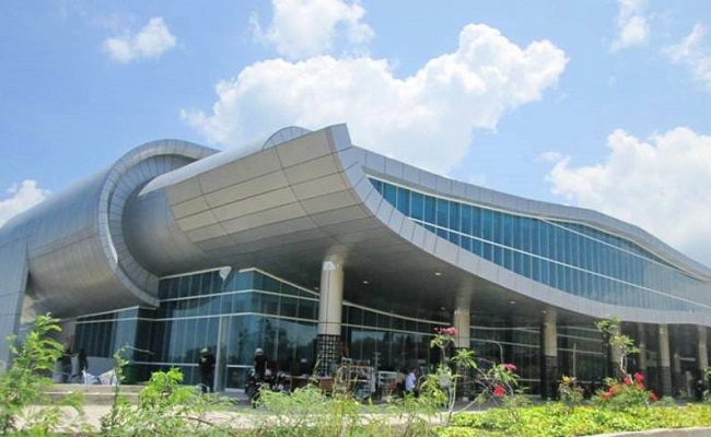 Bandara-Komodo